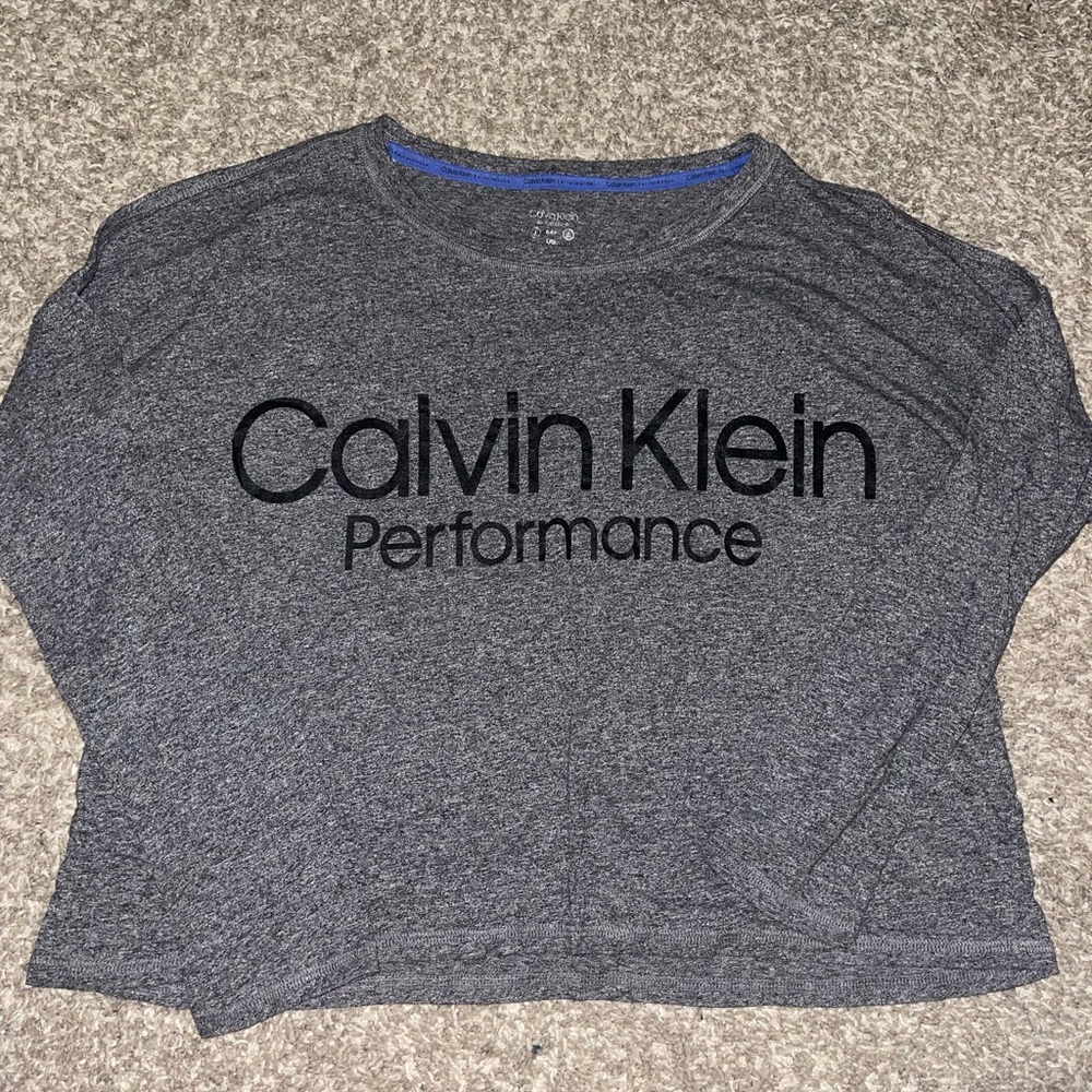 Calvin Klein Long sleeve crop top